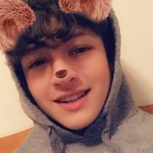 Meet your Posher, Anthonee